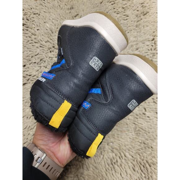 Merrell Snow Quest Waterproof Boot - Youth 2 NICE ❄️unisex - Picture 5 of 8